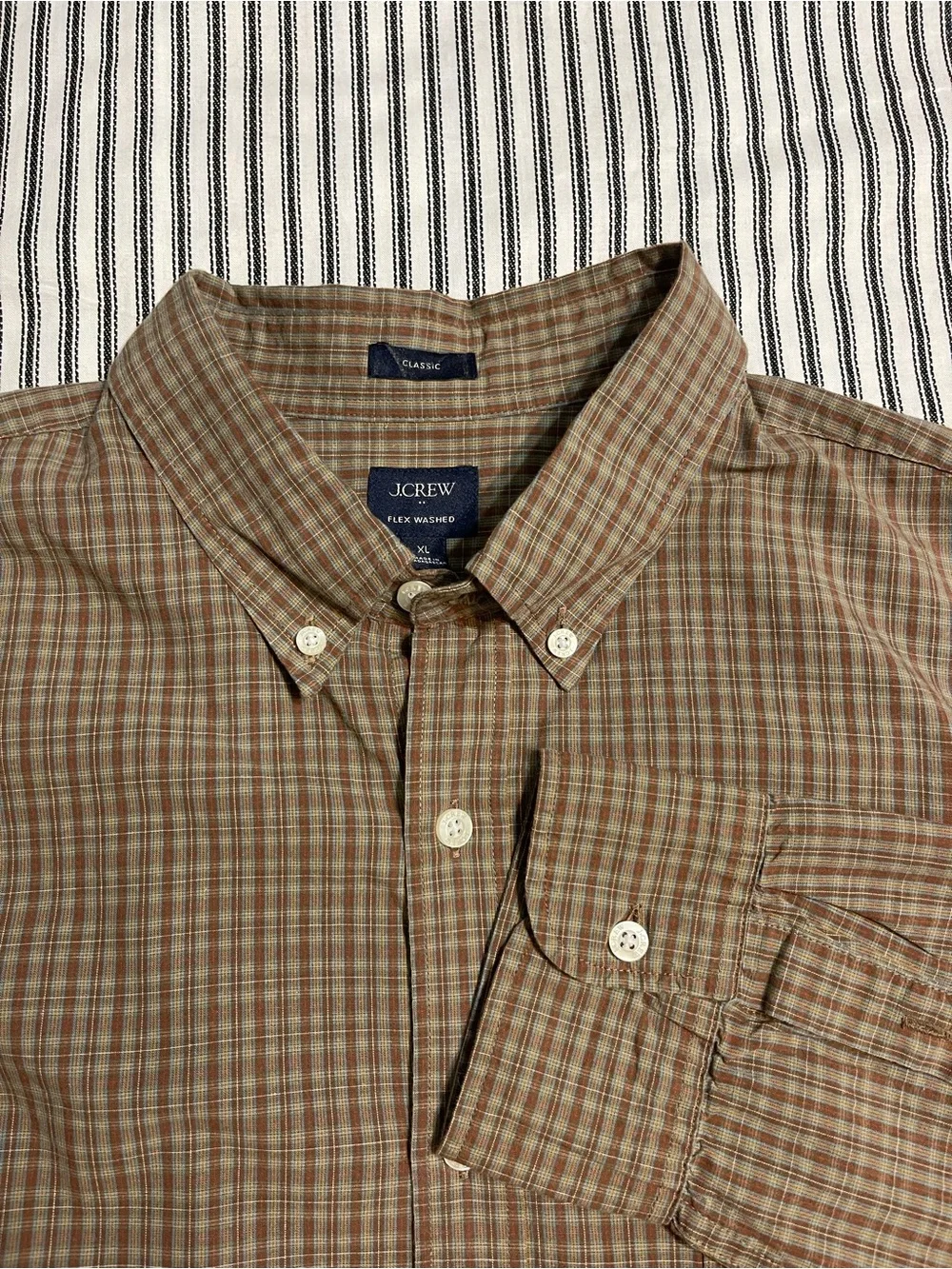 J. Crew Men’s Brown Plaid Button-Down Shirt